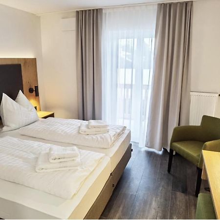 Waldschloessl Hotel Bruckmühl Eksteriør billede